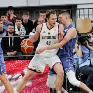 Christian Sengfelder Spoer Redner - Aktiver Basketballnationalspieler und Experte fuer High Performance, Teamgeist und mentale Staerke